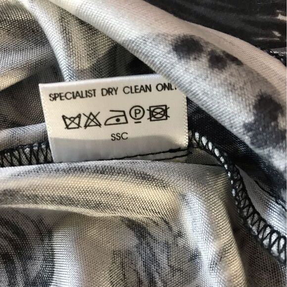 LK Bennett Black Gray White Silk Tea Midi Wrap Top Dress Cottagecore Size 8 (US) - Picture 11 of 11